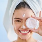 10 Tips Menjaga Kesehatan Kulit dari Dalam