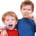 5 Tips Menjaga Kebersihan Lidah untuk Anak-anak