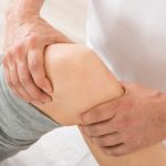 5 Teknik Pijat Ringan untuk Meredakan Sakit Lutut