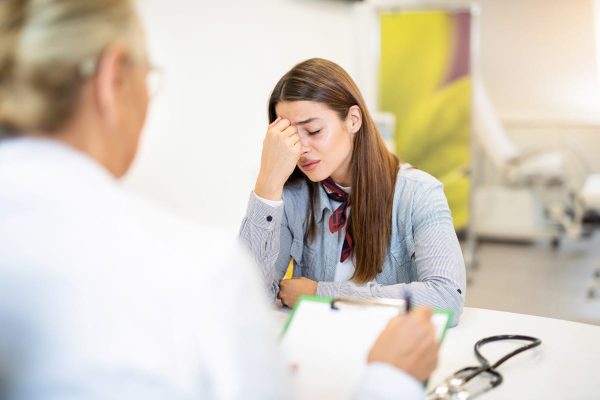 7 Tips Menenangkan Hati Saat Stres Mengganggu Emosi