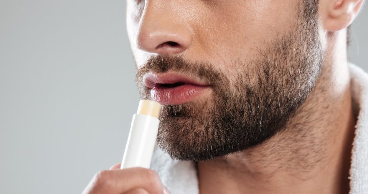 10 Tips Merawat Bibir untuk Pria yang Gak Ribet